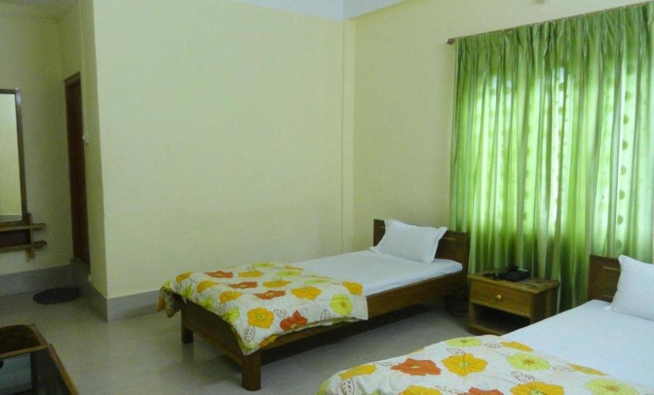 Hotel Samdup Khang Dirāng Exteriör bild